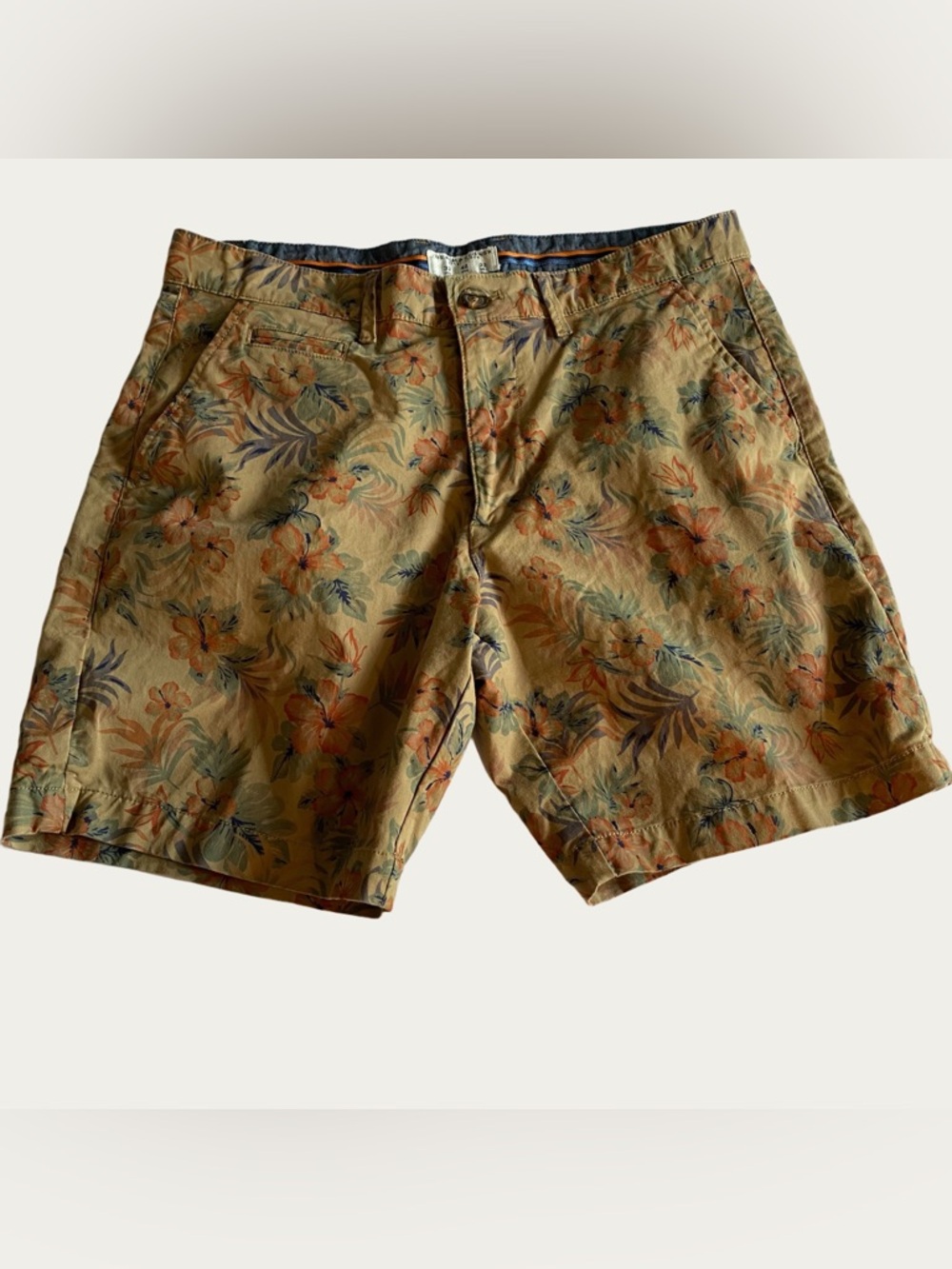 Denim & Flower Olive-Tan Floral Print Men’s Shorts - 32 waist 7” inseam